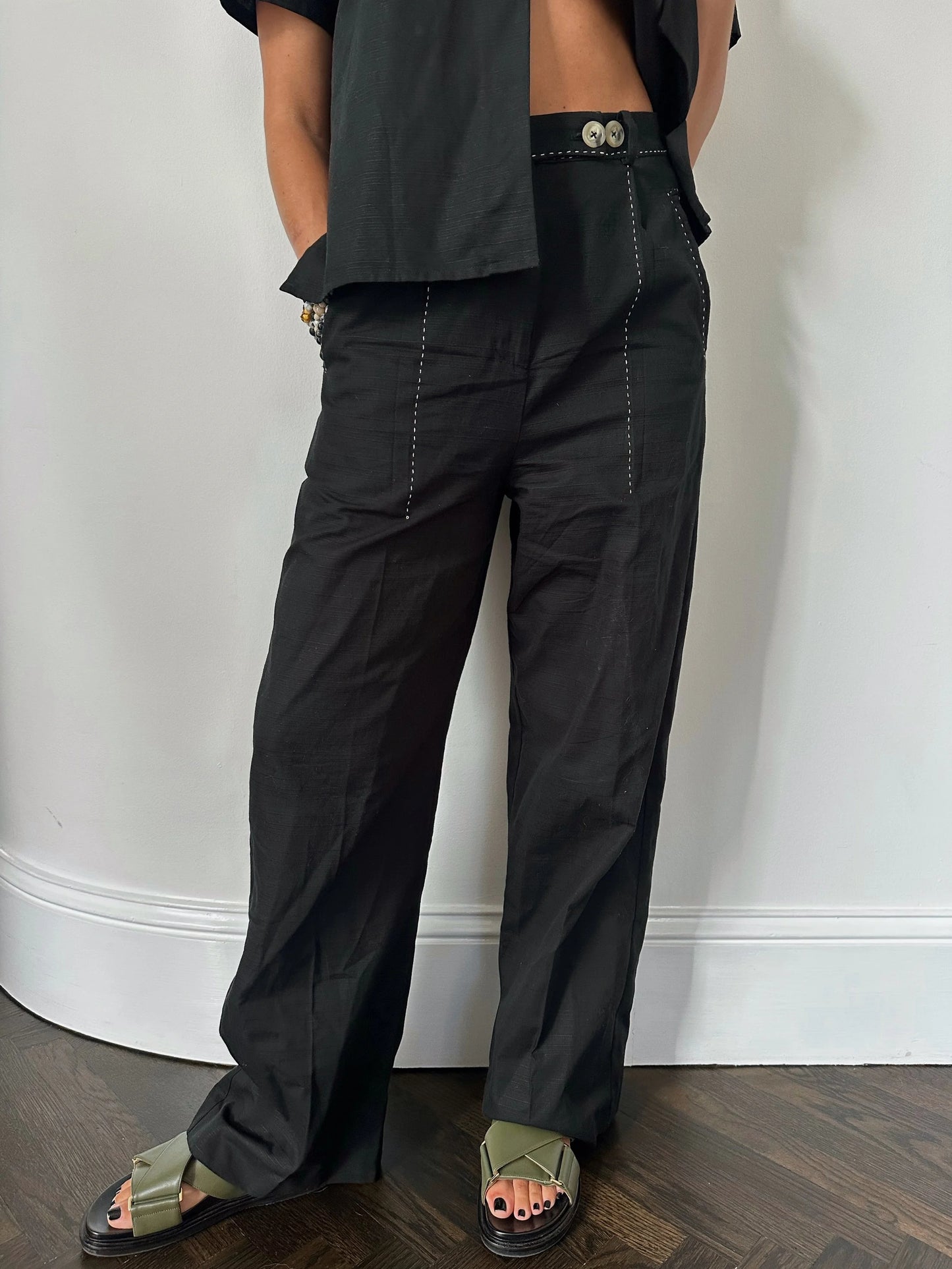 The Easy Trouser in Coal