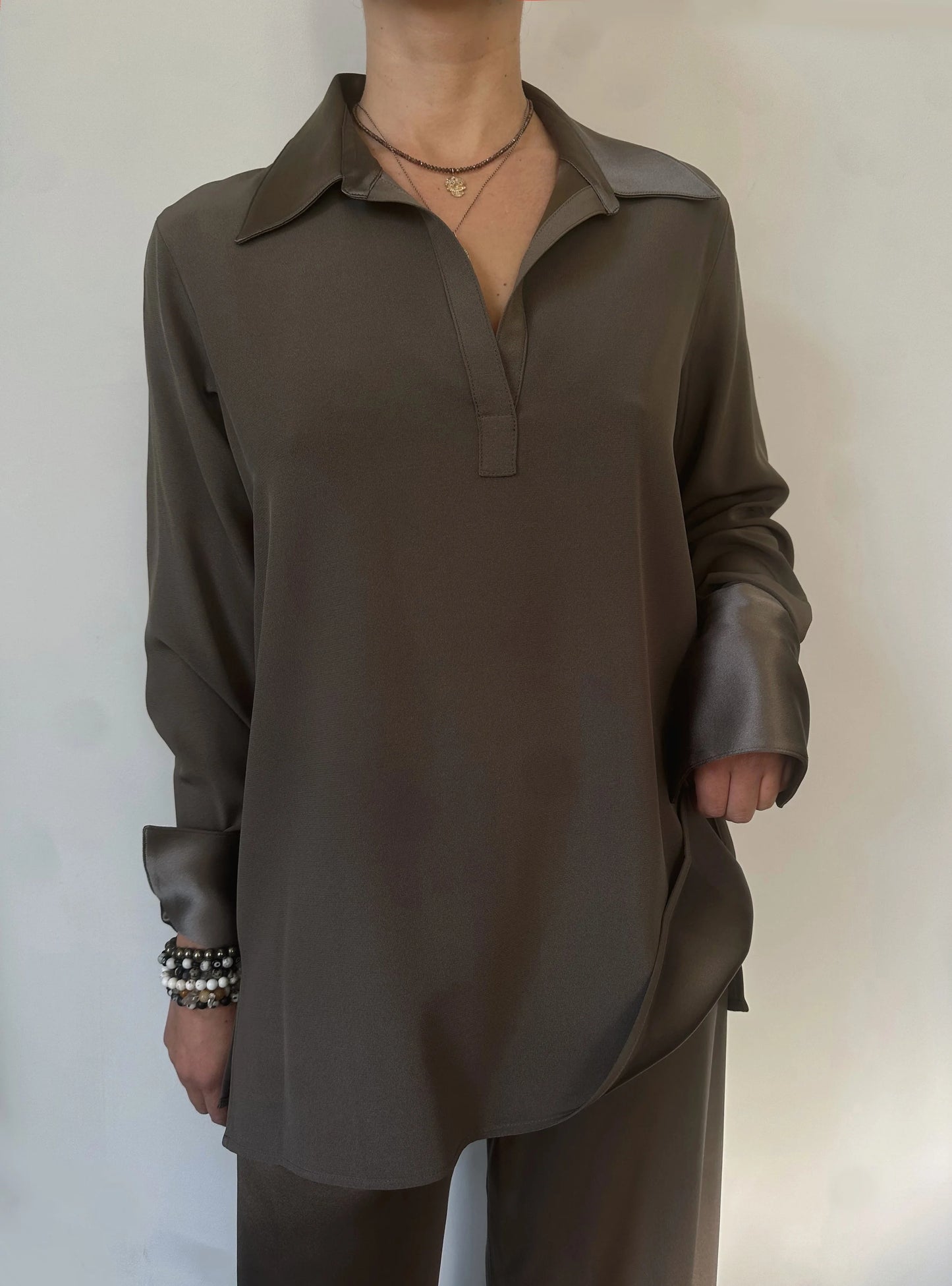 De Terre Top in Crepe Back Satin