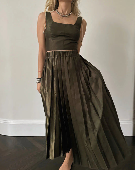 The Plume Skirt in Kelp