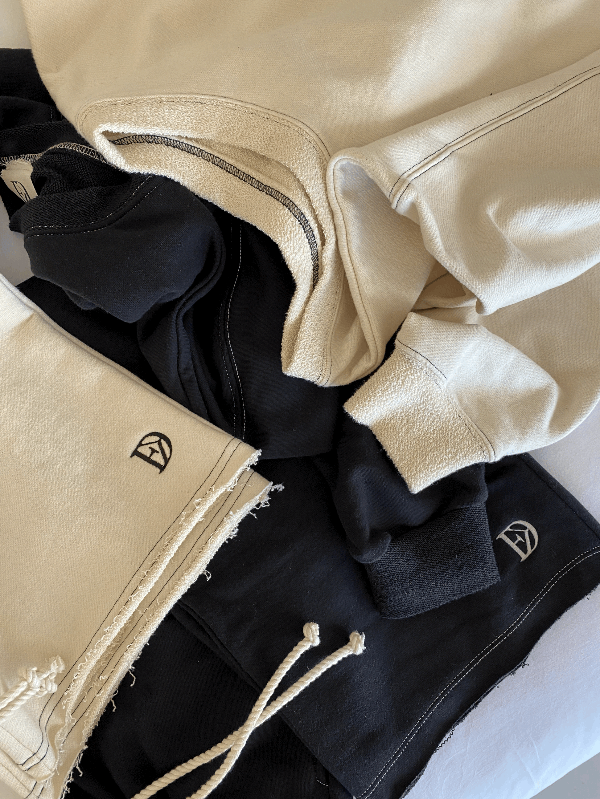 The Reset Sweatshirt in Pepper
