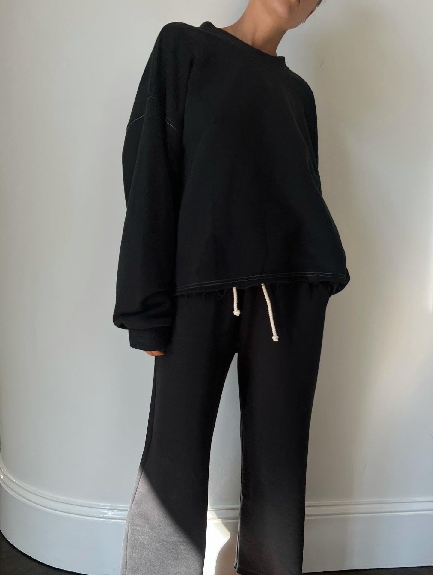 The Reset Sweatshirt in Pepper